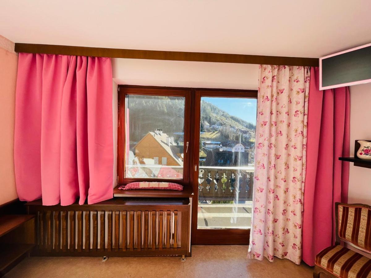 Alpenpension Gasthof Раттен Экстерьер фото