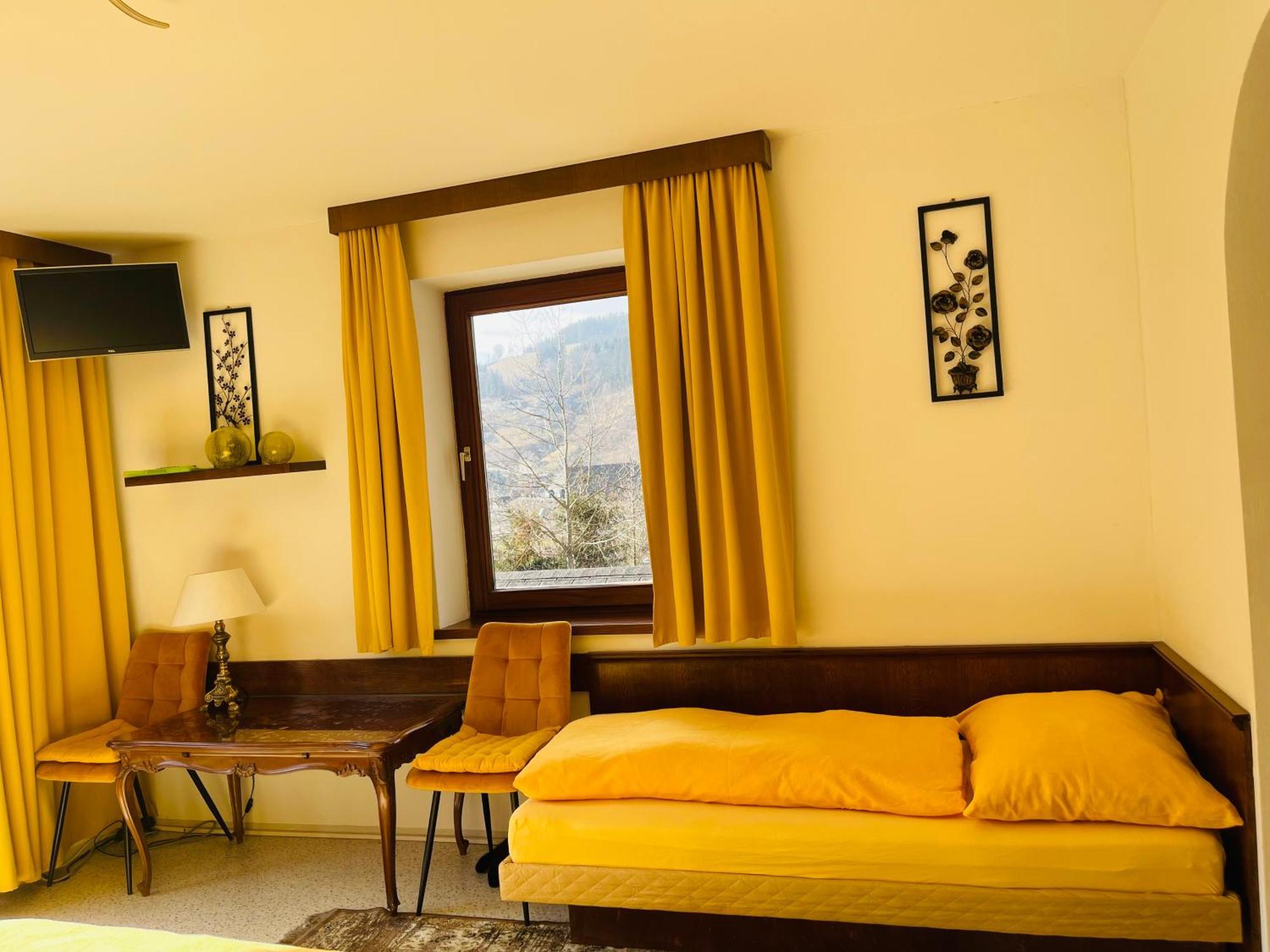 Alpenpension Gasthof Раттен Экстерьер фото